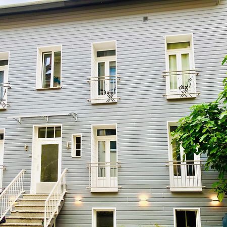 Saarpartments: Adult-Only Business & Holiday Apartments with Netflix Saarbruecken Exterior photo